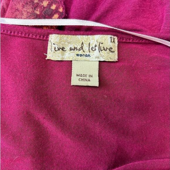 Live And Let Live Womens Plus Size 1X Drape Top Polyester/Rayon - Picture 5 of 9